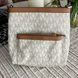 Michael Kors cross body